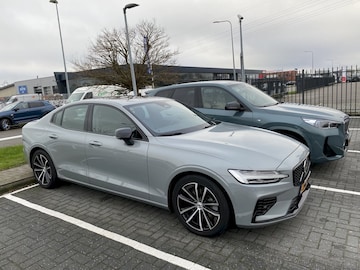Volvo S60 T6 Recharge AWD Ultimate (2024)