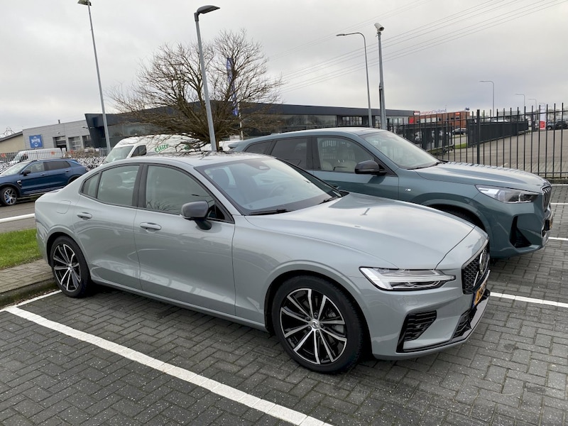 Volvo S60 T6 Recharge AWD Ultimate (2024)