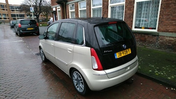 Lancia Musa (2010)