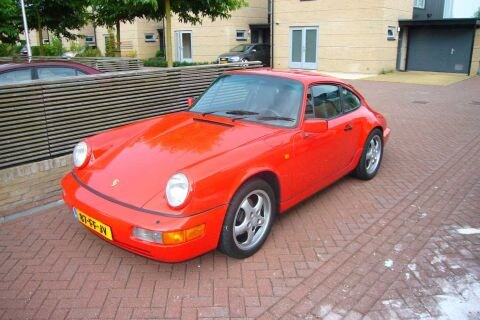 Porsche 911 Carrera 4 Coupé (1989)