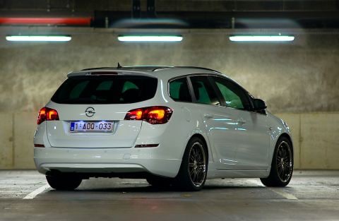 Opel Astra Sports Tourer 1.7 CDTI 125pk Sport (2011)