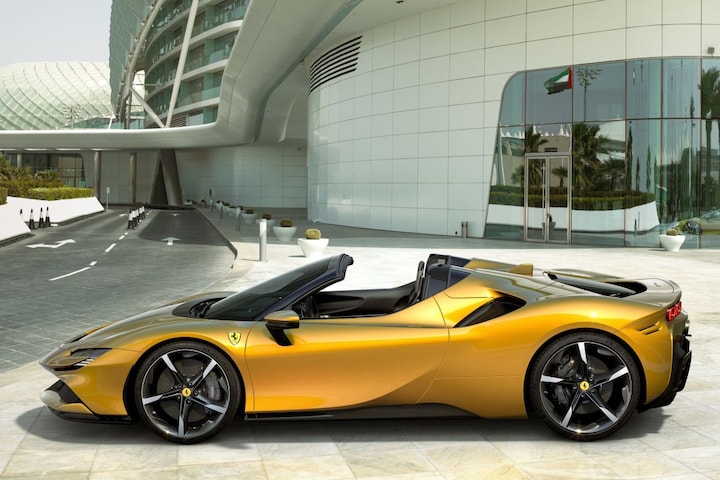 Ferrari SF90 Spider