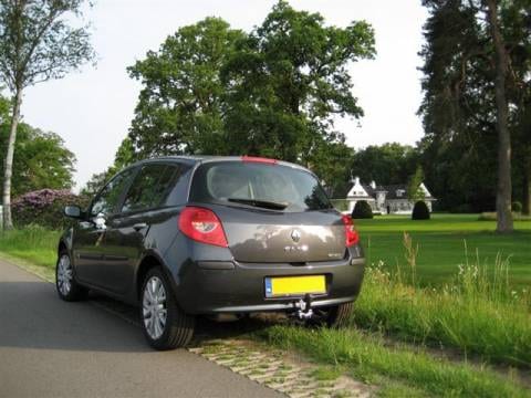 Renault Clio 2.0 16V Dynamique S (2007)