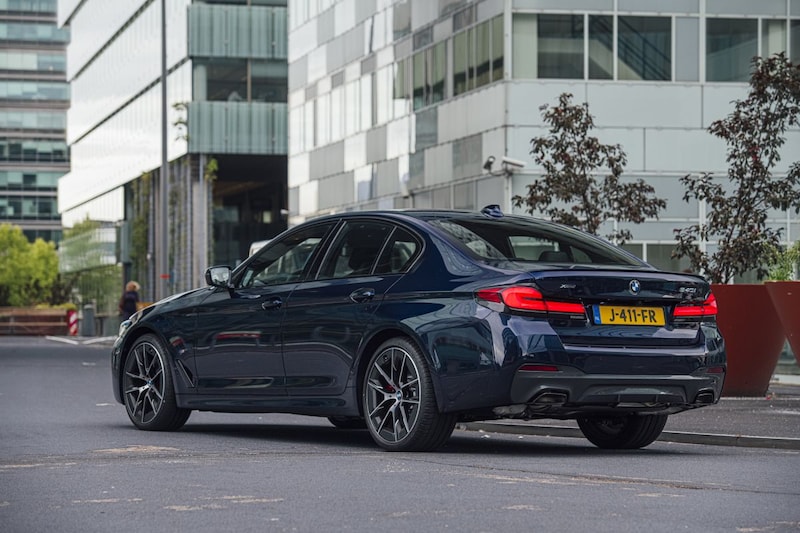 BMW 540i