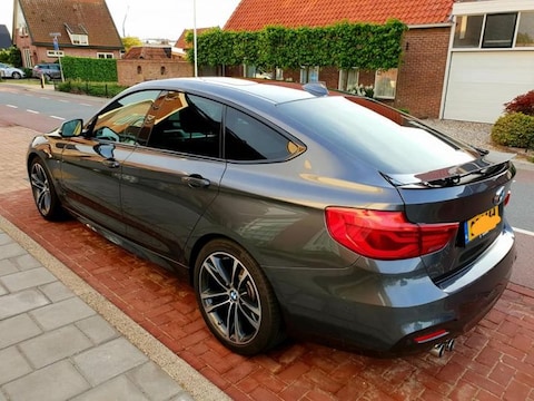 BMW 320i Gran Turismo