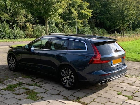 Volvo V60 T8 Twin Engine AWD Inscription (2019)
