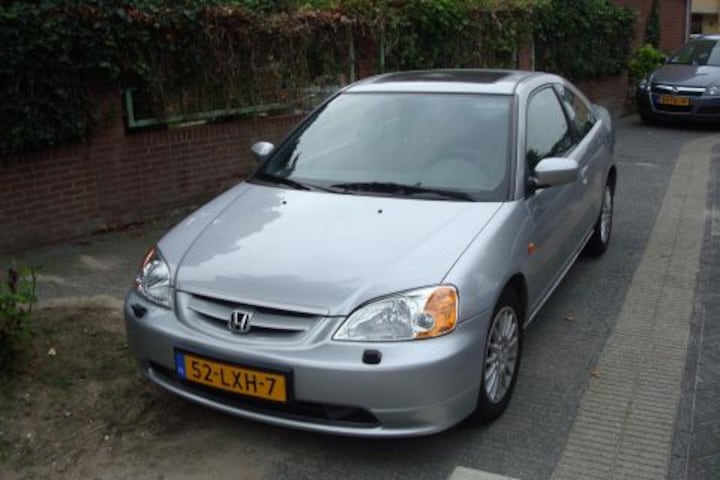 Honda Civic Coupé 1.7i ES (2002)