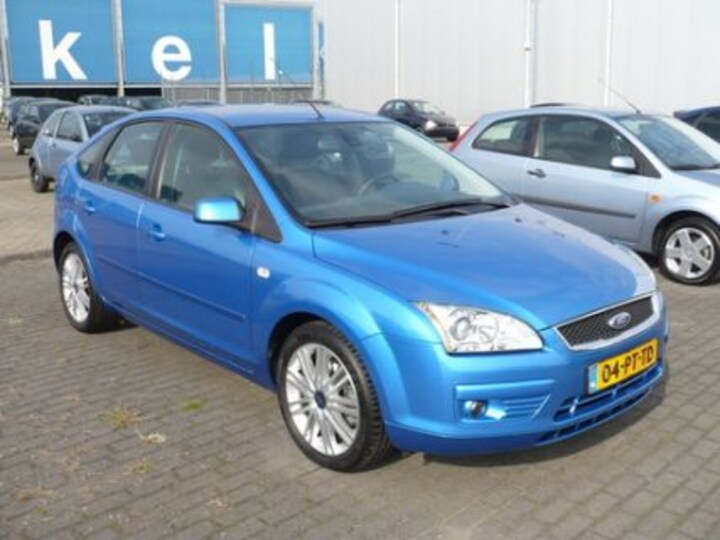 Ford Focus 2.0 TDCi Titanium (2004)