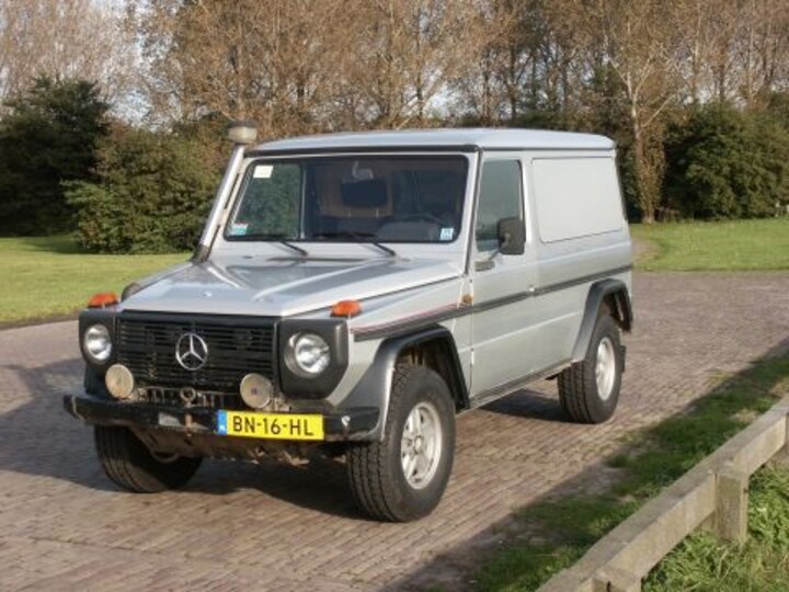 Mercedes-Benz 300 GD Stationwagon Lang