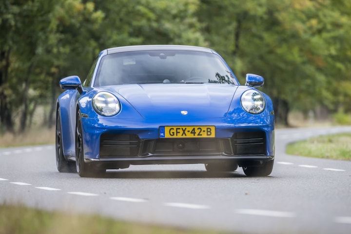 Porsche 911 Carrera