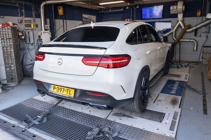 Mercedes-AMG GLE 43 Coupé (2019) - Op de rollenbank