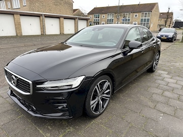 Volvo S60 T4 R-Design (2019)
