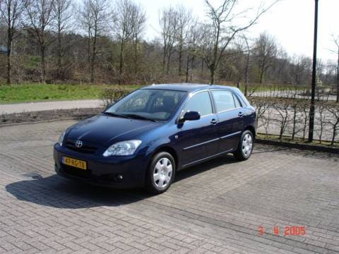 Toyota Corolla 1.4 D4-D Linea Sol (2005)