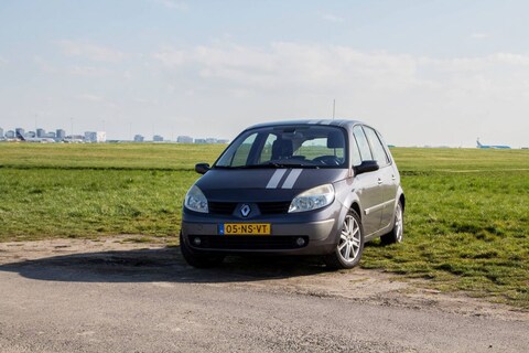 Renault Scénic 2.0 16V Privilège Luxe