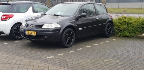 Renault Mégane 1.6 16V Dynamique Luxe