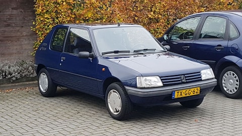 Peugeot 205 Génération 1.4i (1998)