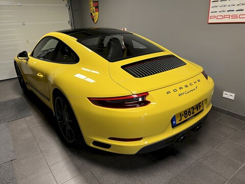 Porsche 911 Carrera T Coupé