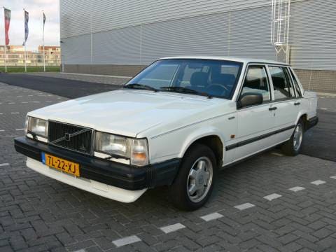 Volvo 740 GL 2.3 (1988)