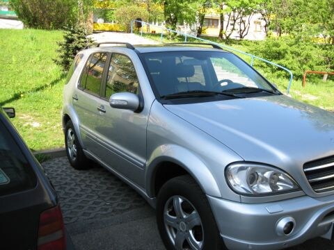 Mercedes-Benz ML 400 CDI (2003)