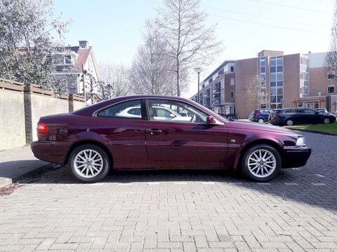 Volvo C70 2.5 T