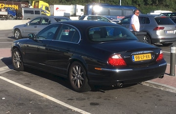 Jaguar S-Type 3.0 V6 Executive (2003)