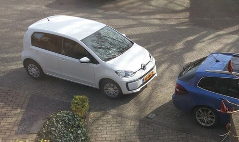 Volkswagen Up! 1.0 60pk move up!