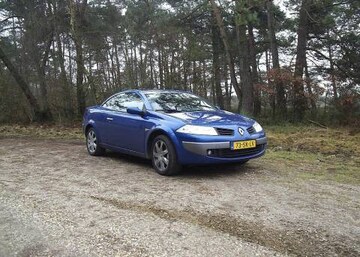 Renault Mégane C-C 1.9 dCi 130 Dynamique Comfort (2006)