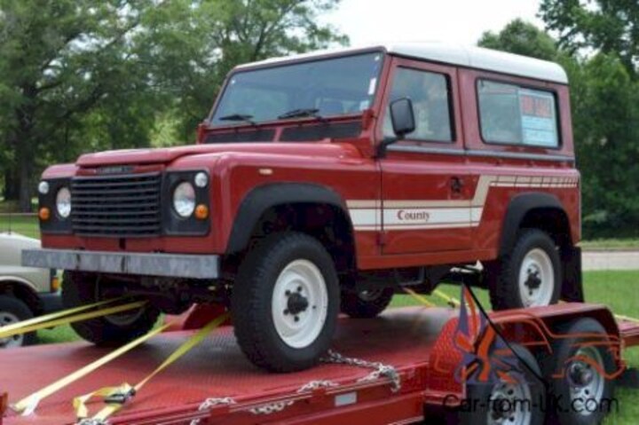 Land Rover Defender