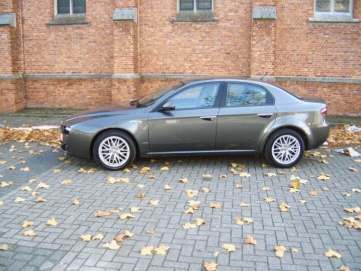 Alfa Romeo 159 1.9 JTDm 8v Distinctive