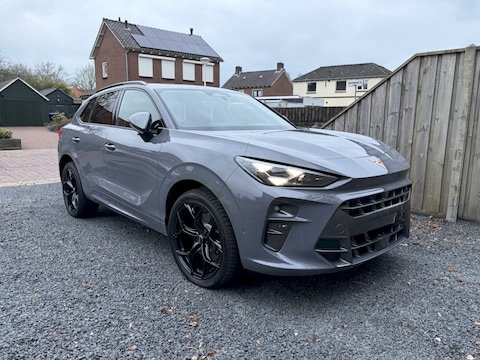 Cupra Terramar 1.5 e-HYBRID VZ Performance (2025)