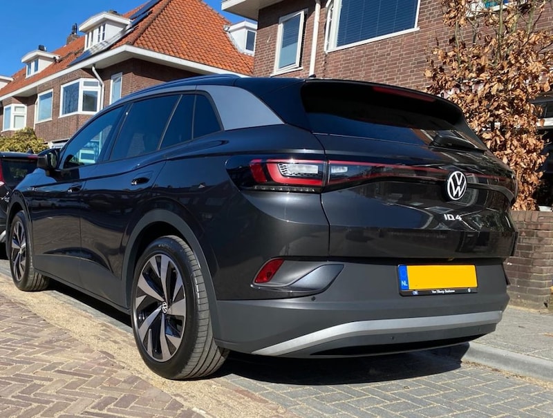 Volkswagen ID.4 1st (2020)