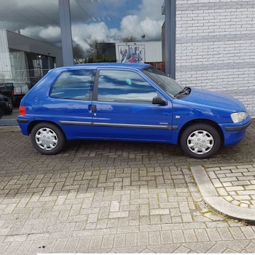 Peugeot 106 Accent 1.1 (2000)