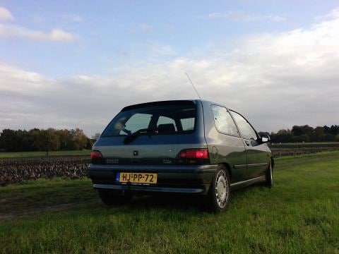 Renault Clio RSi (1994)