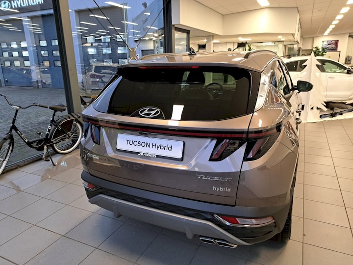 Hyundai Tucson 1.6 T-GDI HEV Premium (2023)
