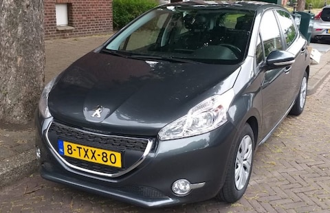 Peugeot 208 Blue Lease Executive 1.2 PureTech 82 (2014)