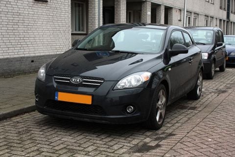 Kia Pro_Ceed 1.6 CVVT X-ecutive (2009)