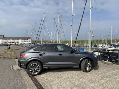 Audi Q3 Sportback 45 TFSI e S edition