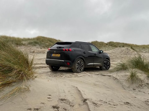 Peugeot 2008 Blue Lease Allure 1.5 BlueHDi 100