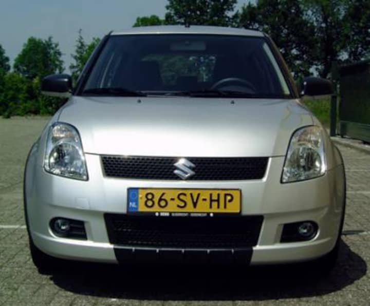 Suzuki Swift 1.5 Exclusive (2006)