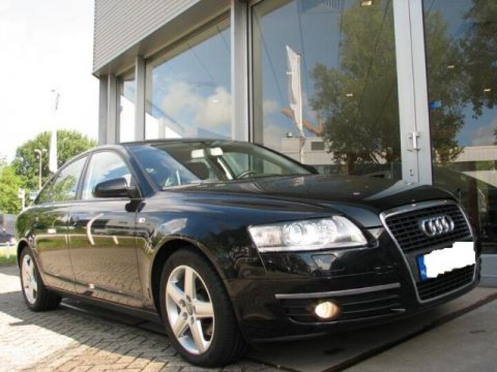 Audi A6 2.4 Pro Line