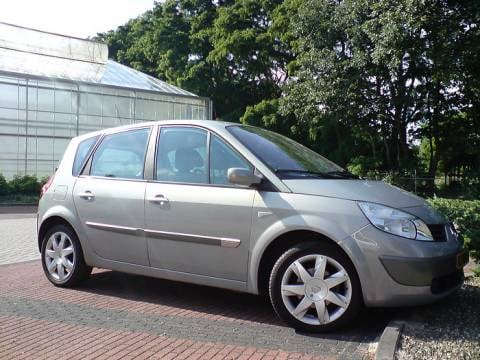 Renault Scénic 1.6 16V Dynamique Luxe (2004)