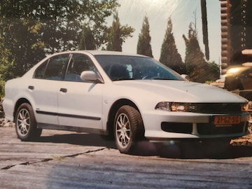 Mitsubishi Galant 2.0 Comfort (2001)