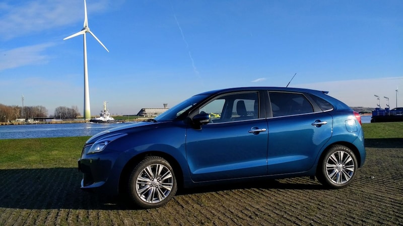 Suzuki Baleno 1.2 High Executive Smart Hybrid (2017)