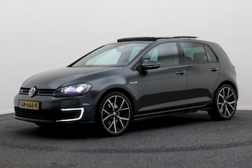 Volkswagen Golf 1.4 TSI GTE (2015)