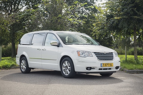 Chrysler Town & Country