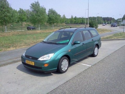 Ford Focus Wagon 1.8 TDdi 90pk Ambiente (2000)