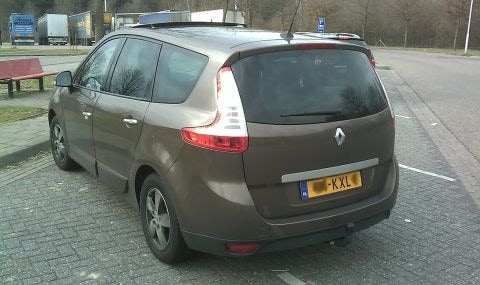 Renault Grand Scénic 1.6 16V Sélection Business Sport (2010)