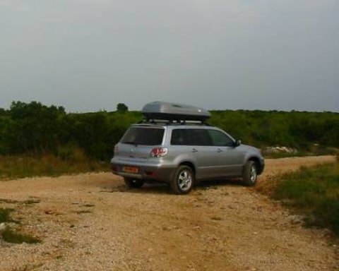 Mitsubishi Outlander 2.4 4WD Sport (2004)
