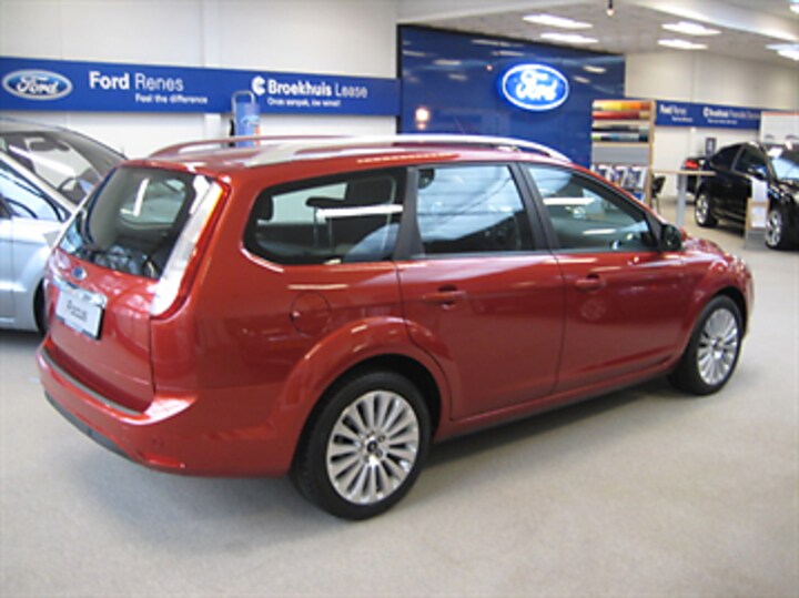 Ford Focus Wagon 1.6 16V Titanium