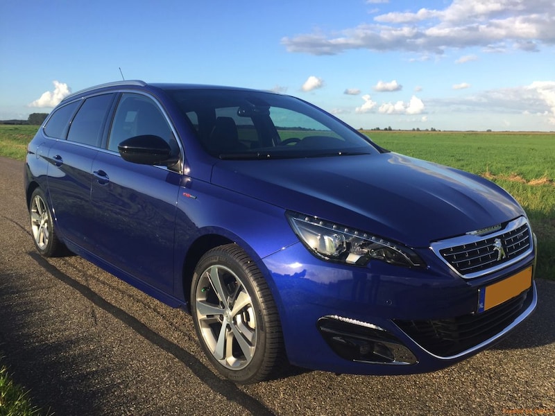 Peugeot 308 SW Blue Lease GT-line 1.6 BlueHDi 120 (2015)